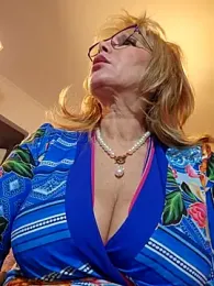 elacoquette stripchat stream image