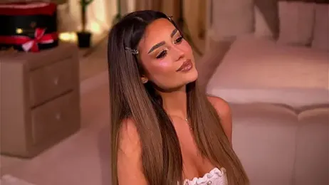 YasmineShaw stripchat stream image