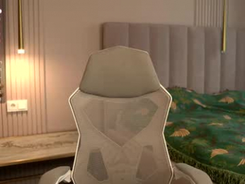 little_poetry chaturbate stream image