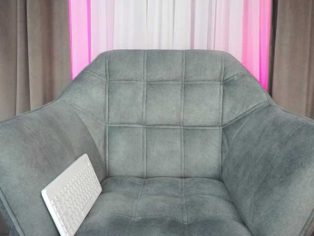 dee_zee bongacams stream image