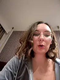 The_Snowwhitee stripchat stream image