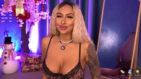 GoldenAmber stripchat stream image