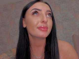 rubby-shine camsoda stream image