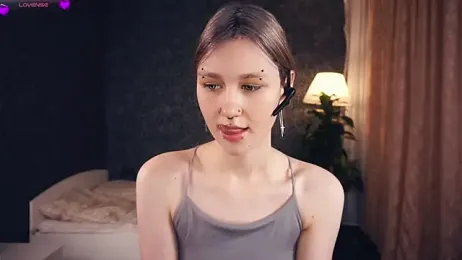 MoiraHavins stripchat stream image