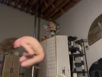 iris_world chaturbate stream image