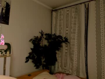 little_poetry chaturbate stream image