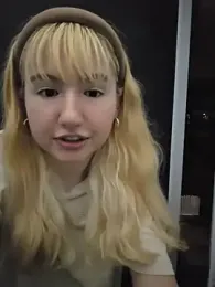 Pinkie_Princes stripchat stream image