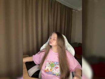 _Fraerok_ bongacams stream image, 21.12.2025 16:40