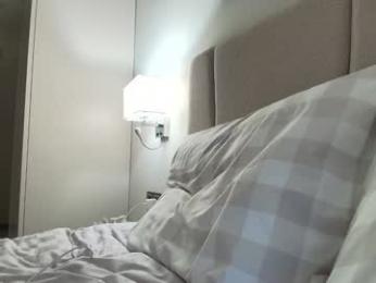 milla_bella chaturbate stream image, 21.12.2025 23:40