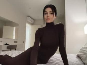 milla_bella chaturbate stream image, 21.12.2025 23:40