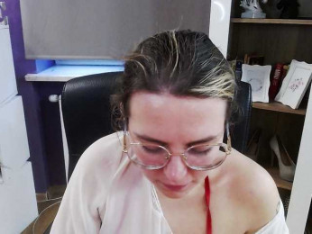 Soft-Zoey bongacams stream image