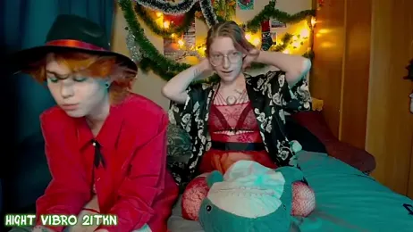 TrickyKitsune stripchat stream image