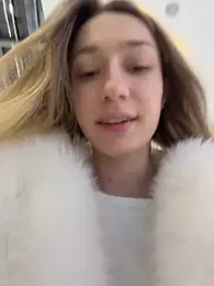 Lia__Love stripchat stream image