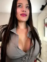 Emmily_19 stripchat stream image