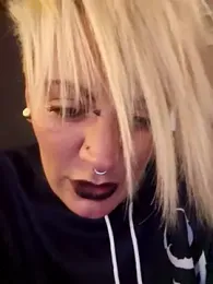 PinkTheHawk stripchat stream image