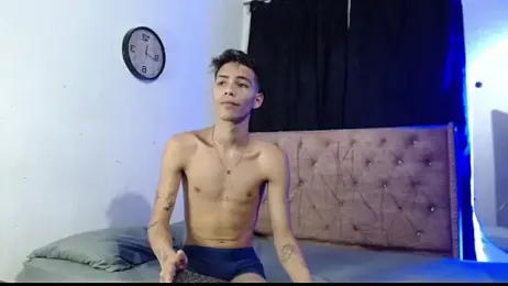 ALEXX_BOOY stripchat stream image, 02.01.2026 17:00