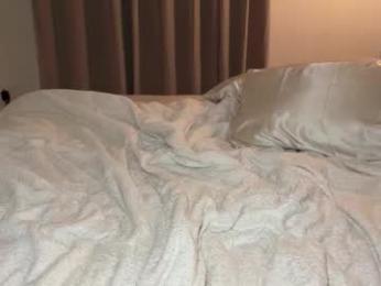 snowbunzy chaturbate stream image, 02.01.2026 23:30