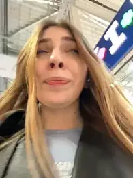 Sunny___Bunny stripchat stream image