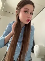 mmelicious stripchat stream image