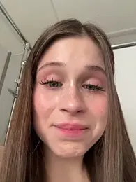 mmelicious stripchat stream image