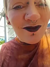 PinkTheHawk stripchat stream image