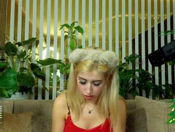 FlowwwerGirl bongacams stream image, 10.01.2026 22:30