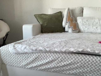 VioletBaby bongacams stream image