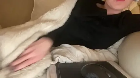 18yoteenvirgin stripchat stream image