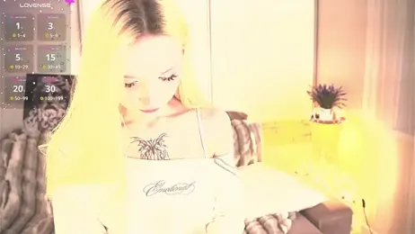 Naughty__Couplles stripchat stream image