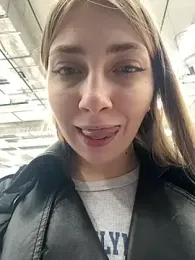 Sunny___Bunny stripchat stream image