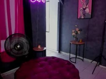 kittyhotts chaturbate stream image