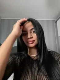 _adelle stripchat stream image