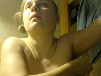 Frummi bongacams stream image