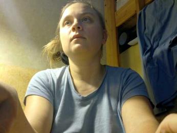 Frummi bongacams stream image