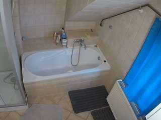 voyeurcam-julmodels-bath-2nd-1 camsoda stream image, 15.01.2026 21:10