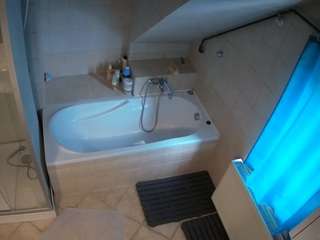 voyeurcam-julmodels-bath-2nd-1 camsoda stream image, 15.01.2026 21:10