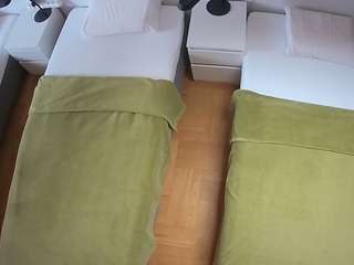 voyeurcam-julmodels-bed-5 camsoda stream image, 14.01.2026 15:30
