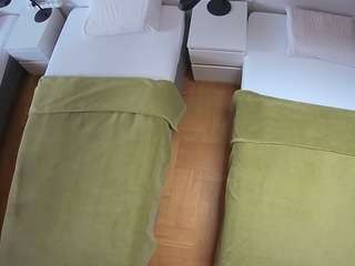 voyeurcam-julmodels-bed-5 camsoda stream image, 14.01.2026 15:30