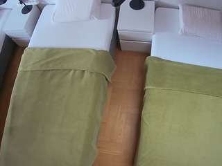 voyeurcam-julmodels-bed-5 camsoda stream image, 14.01.2026 15:30