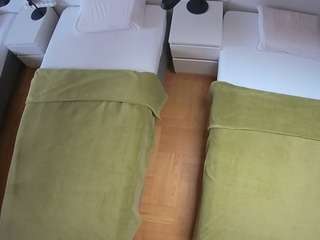 voyeurcam-julmodels-bed-5 camsoda stream image, 14.01.2026 15:30