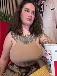 TattooGirlAlia stripchat stream image