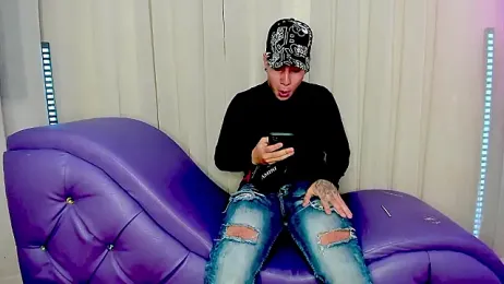 Yourslust_ stripchat stream image