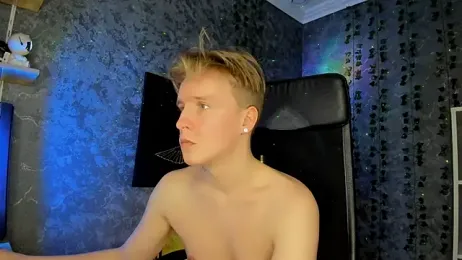 AlexxSweet stripchat stream image