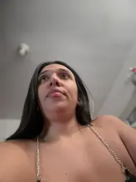 kiaraglam2 stripchat stream image