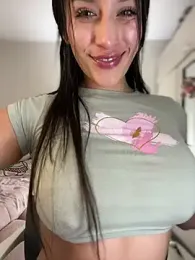 Emmily_19 stripchat stream image