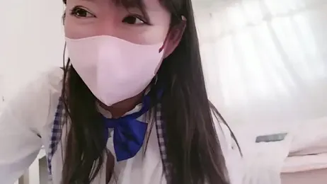 maii- stripchat stream image