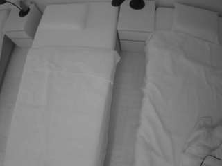 voyeurcam-julmodels-bed-5 camsoda stream image, 20.02.2026 19:00