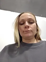 Bondgirl_013 stripchat stream image