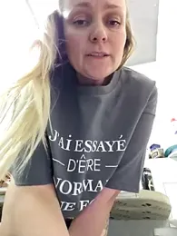 Bondgirl_013 stripchat stream image