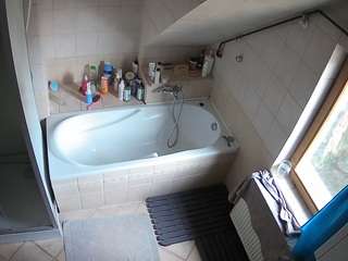 voyeurcam-julmodels-bath-2nd-1 camsoda stream image, 26.02.2026 18:50